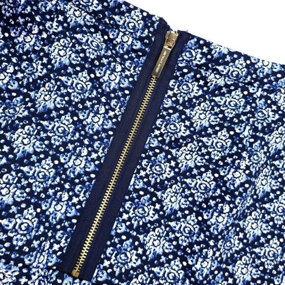 MICHAEL KORS Fluted High Rise Exposed Zip Mini Skirt Navy Blue Floral Womens 4 - Picture 6 of 10